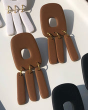 Load image into Gallery viewer, NEU | jellie earrings