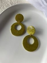 Load image into Gallery viewer, GLITZ | donna earrings