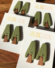Load image into Gallery viewer, MISC | topia earrings // classy