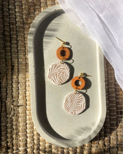 Load image into Gallery viewer, PALM | alma earrings
