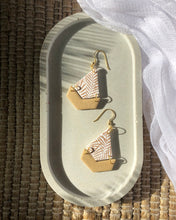 Load image into Gallery viewer, PALM | kira earrings