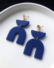 Load image into Gallery viewer, MOOD | ascena earrings
