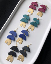 Load image into Gallery viewer, MOOD | curva earrings