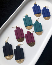 Load image into Gallery viewer, MOOD | fina earrings