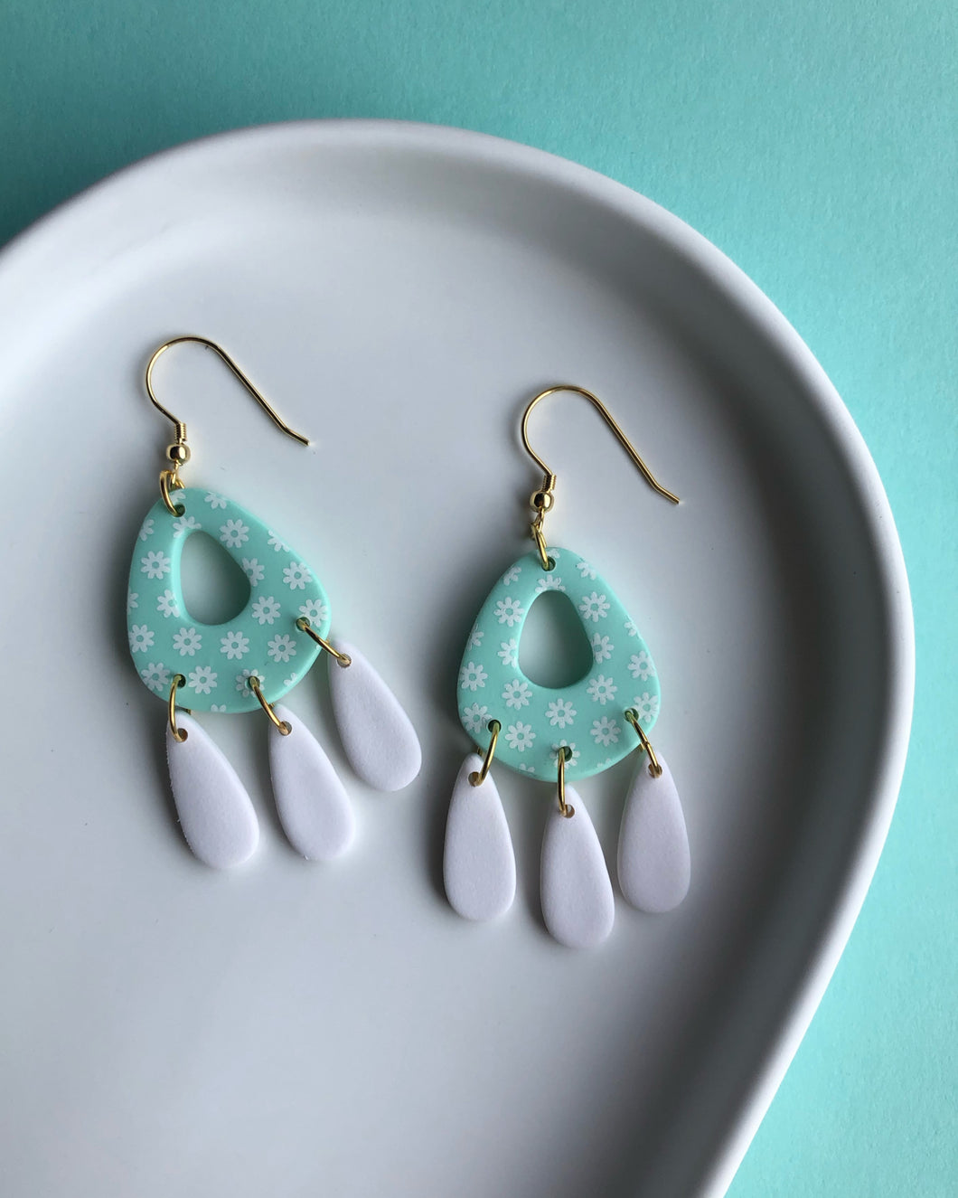 MISC | mint jada earrings