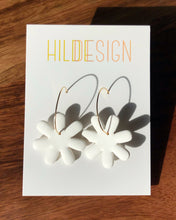 Load image into Gallery viewer, MISC | astra earrings // festive
