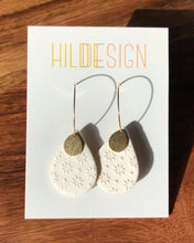 Load image into Gallery viewer, MISC | raina earrings // festive
