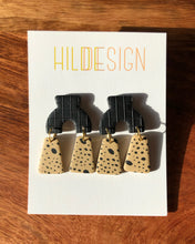 Load image into Gallery viewer, MISC | zelda earrings // black + tan
