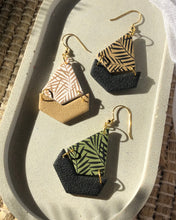 Load image into Gallery viewer, PALM | kira earrings
