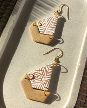 Load image into Gallery viewer, PALM | kira earrings
