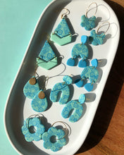 Load image into Gallery viewer, POP | aqua+mint roda square earrings
