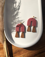 Load image into Gallery viewer, COZY | entra sweater earrings
