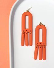 Load image into Gallery viewer, ZEST | perennia earrings
