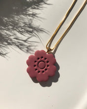 Load image into Gallery viewer, COZY | terra necklace
